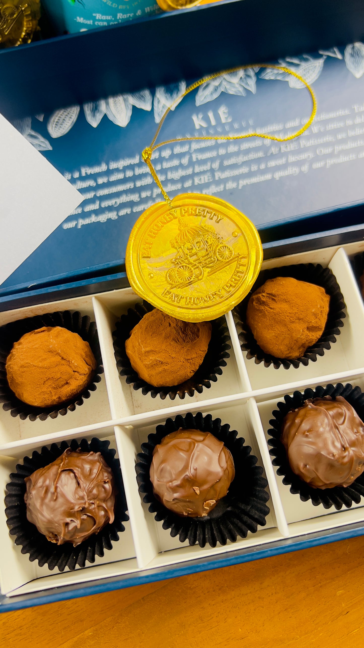 Bloom au Noir – Kelulut Honey Truffle (COMING SOON)